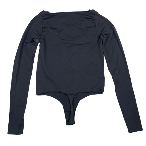 Skims Onyx Long Sleeve Scoop Neck Essential Thong Bodysuit Size S/M - Picture 4 of 4